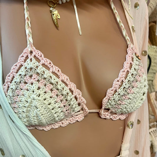 Bikini triangolo immagini