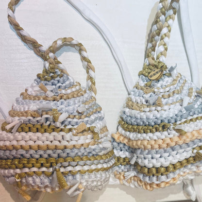 Bikini triangolo immagini