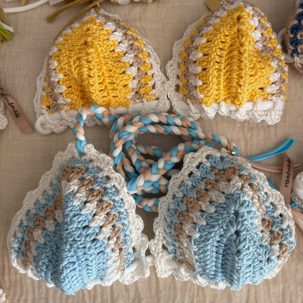 Bikini triangolo immagini