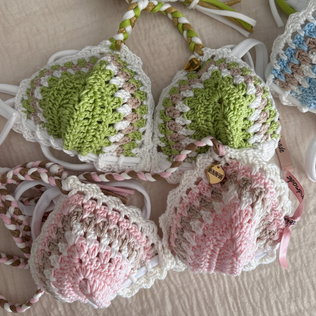 Bikini triangolo immagini