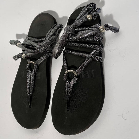 Sandalo nero con lacci lurex